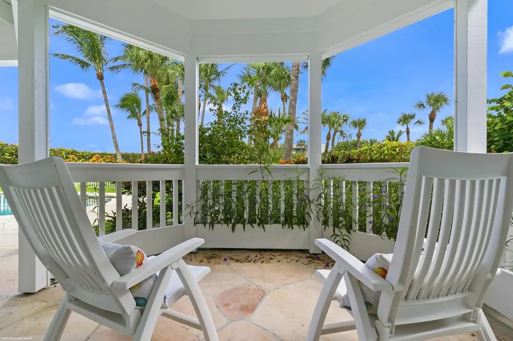 162 N Beach Road Jupiter Island FL 33455