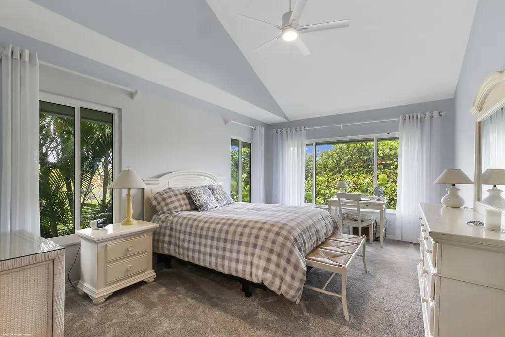 162 N Beach Road Jupiter Island FL 33455