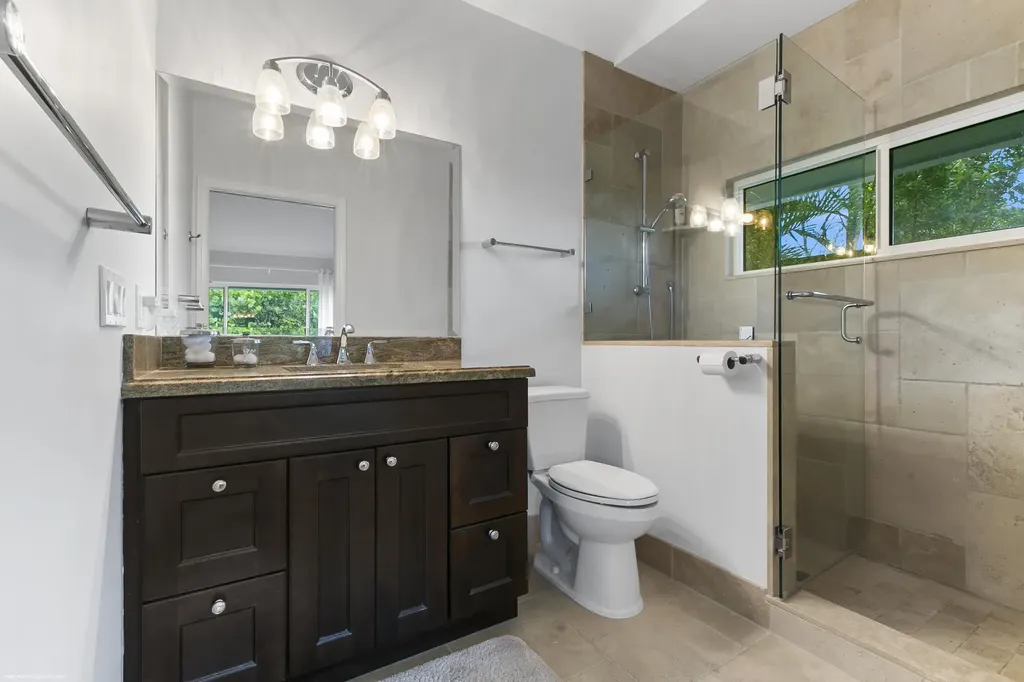 162 N Beach Road Jupiter Island FL 33455