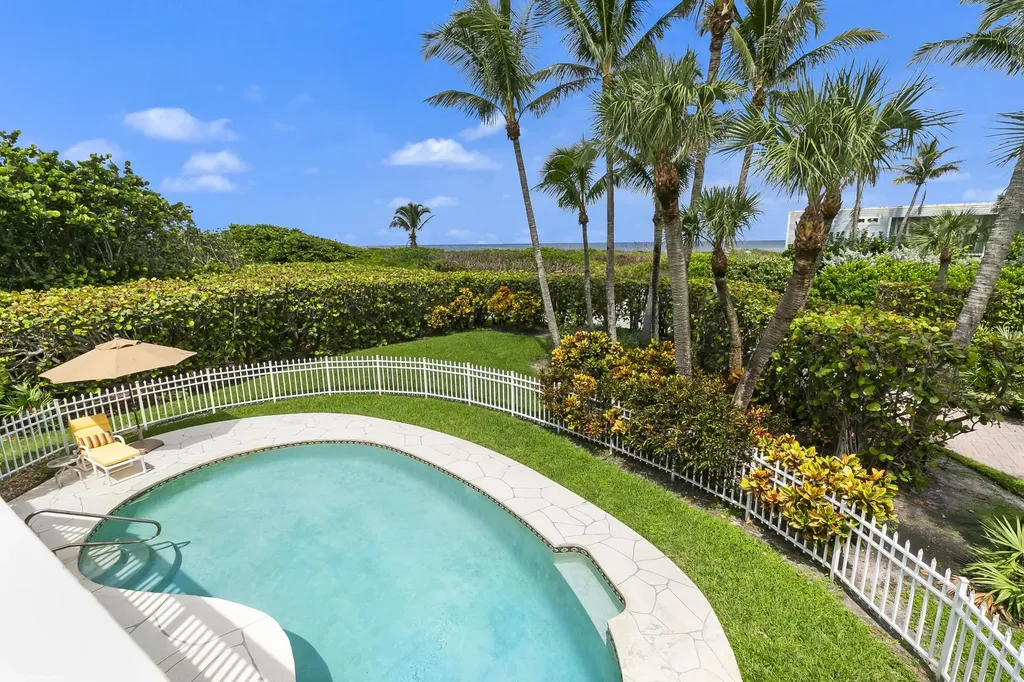 162 N Beach Road Jupiter Island FL 33455