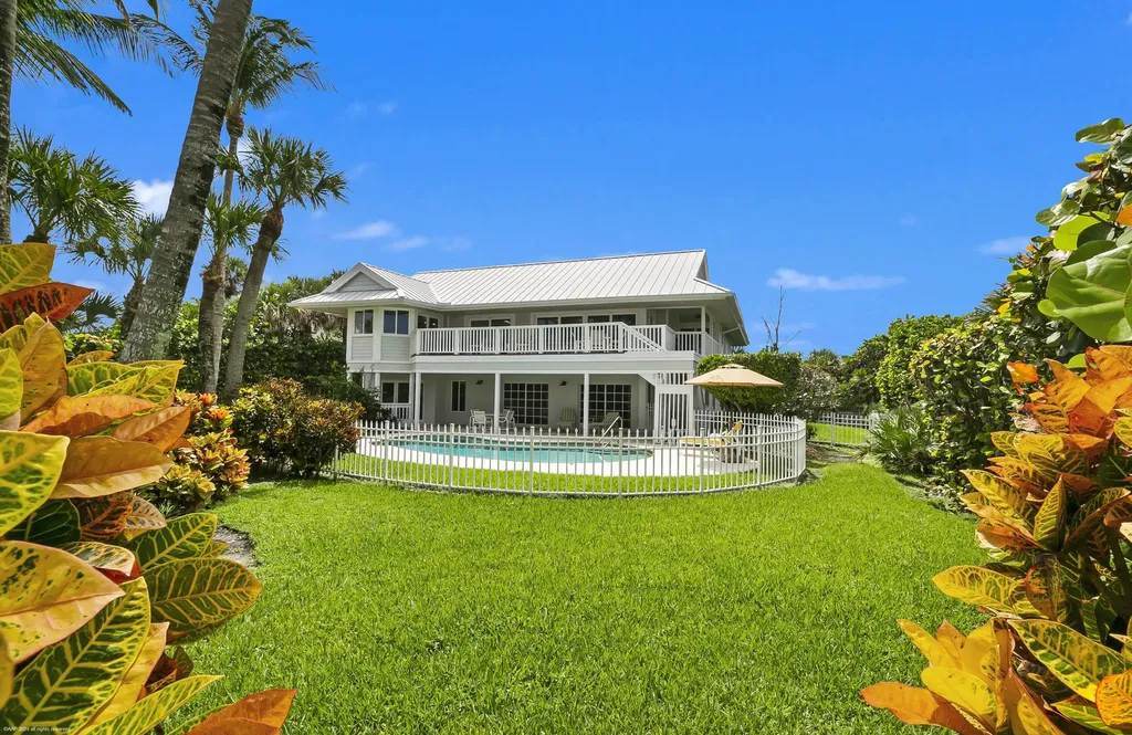 162 N Beach Road Jupiter Island FL 33455