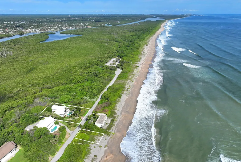 162 N Beach Road Jupiter Island FL 33455