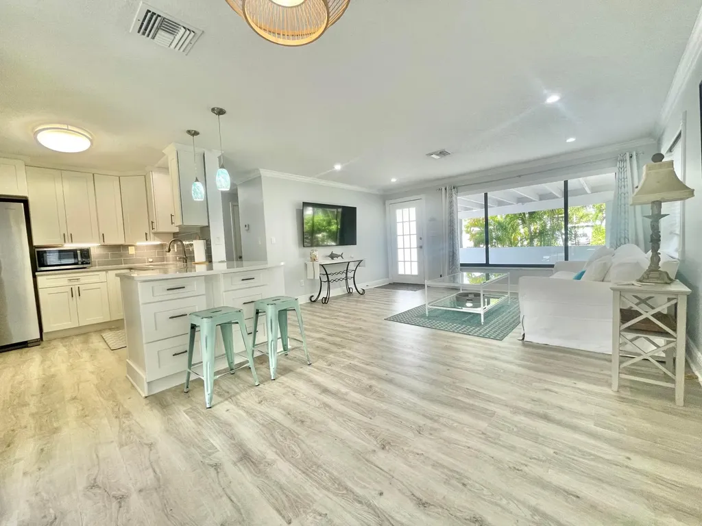 3420 Palm Court Jupiter FL 33469