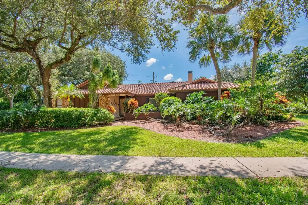 6606 S Grande Drive Boca Raton FL 33433