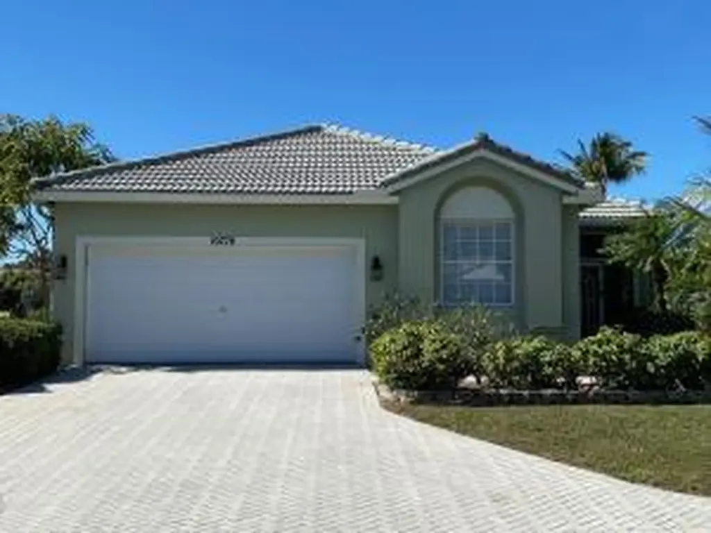 10778 Hidden Bend Way Wellington FL 33414