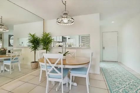 405 Harbour Pointe Way Greenacres FL 33413