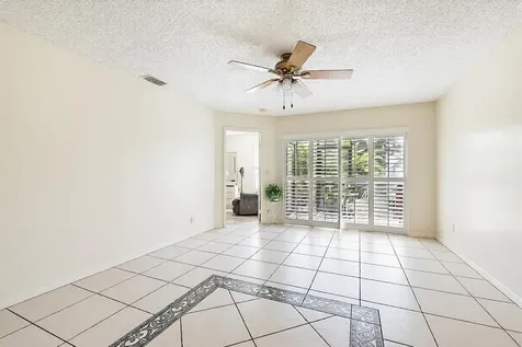 405 Harbour Pointe Way Greenacres FL 33413