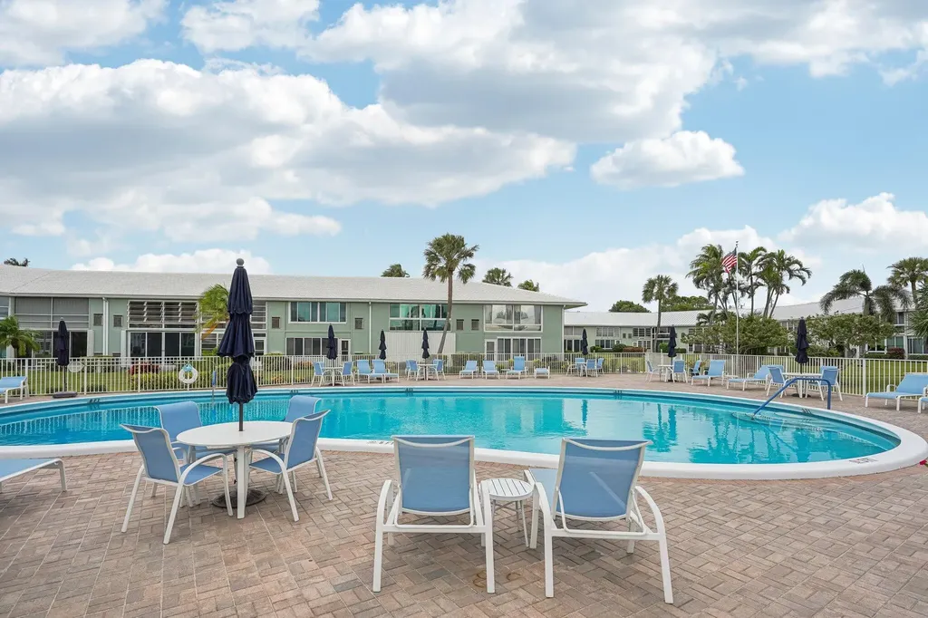 5540 N Ocean Boulevard Ocean Ridge FL 33435