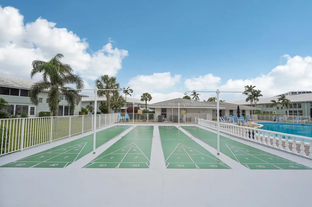 5540 N Ocean Boulevard Ocean Ridge FL 33435