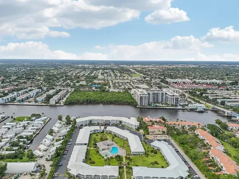 5540 N Ocean Boulevard Ocean Ridge FL 33435
