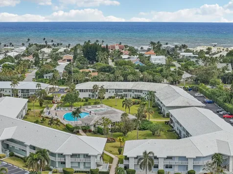 5540 N Ocean Boulevard Ocean Ridge FL 33435