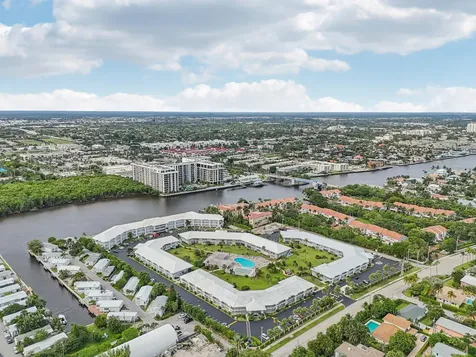 5540 N Ocean Boulevard Ocean Ridge FL 33435