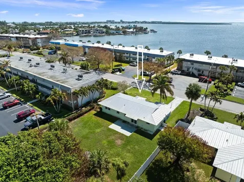 1154 Bayshore Drive Fort Pierce FL 34949