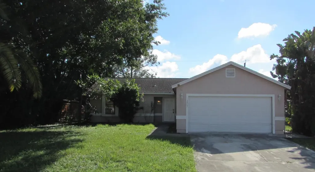 3067 SW Circle Street Port St Lucie FL 34953