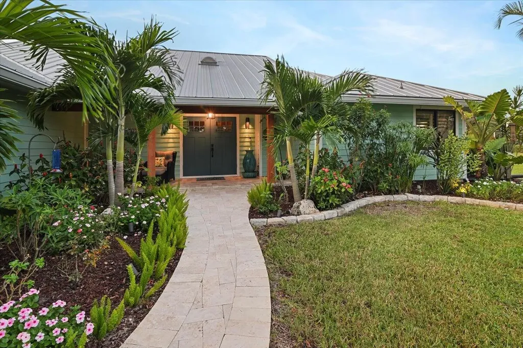 3915 SW Bimini Circle S Palm City FL 34990
