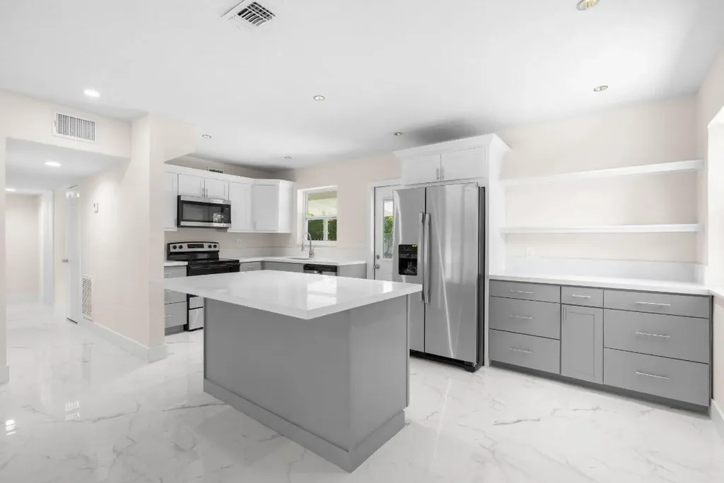 4541 NE 14th Avenue Pompano Beach FL 33064