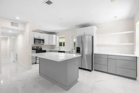 4541 NE 14th Avenue Pompano Beach FL 33064