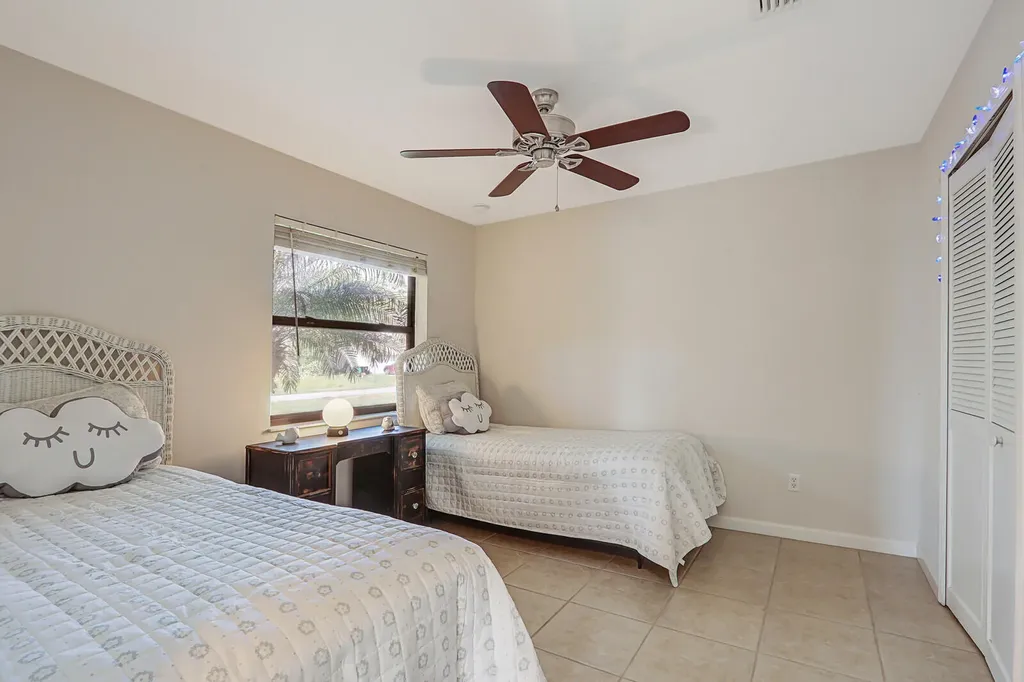 1991 SE Aires Lane Port St Lucie FL 34984