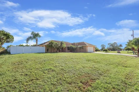 1991 SE Aires Lane Port St Lucie FL 34984
