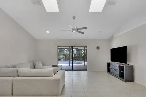1991 SE Aires Lane Port St Lucie FL 34984