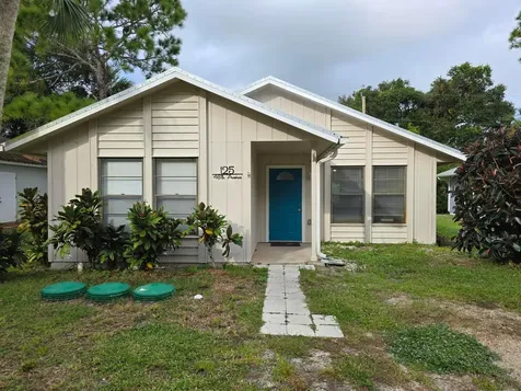 125 46th Avenue Vero Beach FL 32968