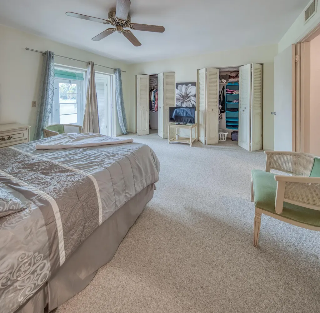 3040 Lake Osborne Drive Lake Worth Beach FL 33461