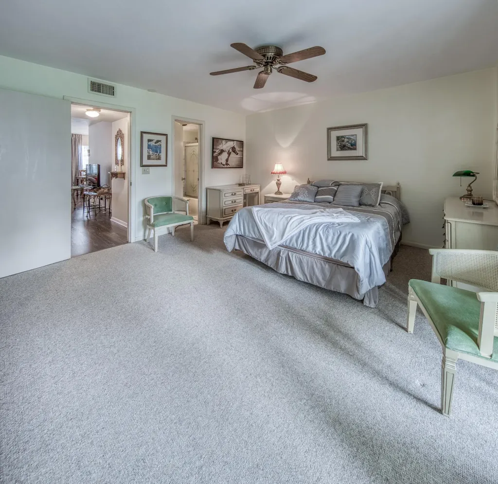 3040 Lake Osborne Drive Lake Worth Beach FL 33461
