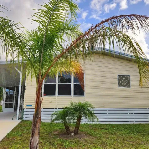 61 W Caribbean Port St Lucie FL 34952