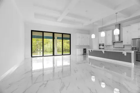 138 SE Via Lago Garda Port St Lucie FL 34952