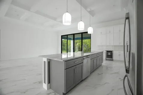138 SE Via Lago Garda Port St Lucie FL 34952