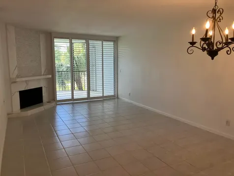 133 Bay Colony Drive N Juno Beach FL 33408