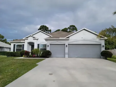 3925 SW Kakopo Street Port St Lucie FL 34953