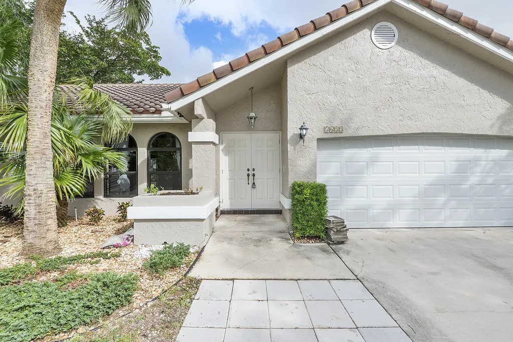 5633 NW 61st Avenue Coral Springs FL 33067