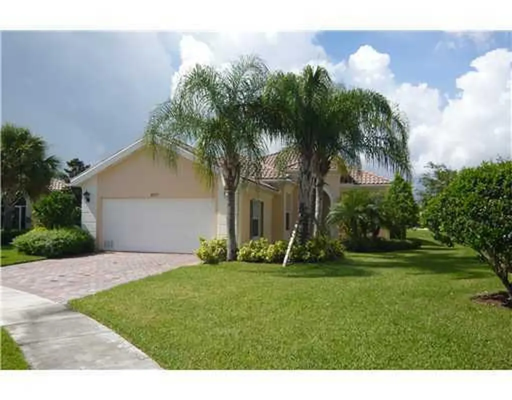 8377 Rosalie Lane Wellington FL 33414