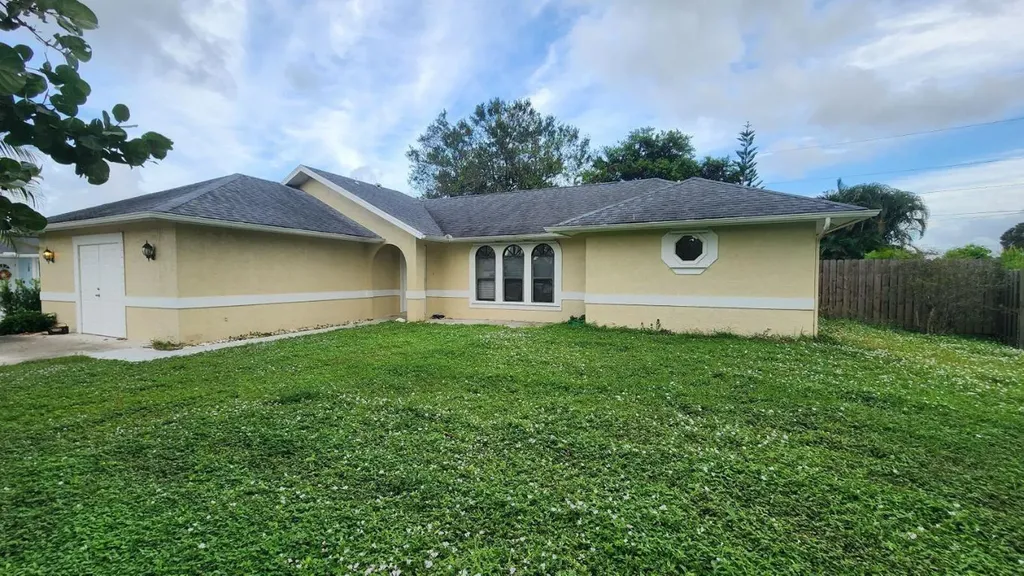 164 SW Klee Circle Port St Lucie FL 34953