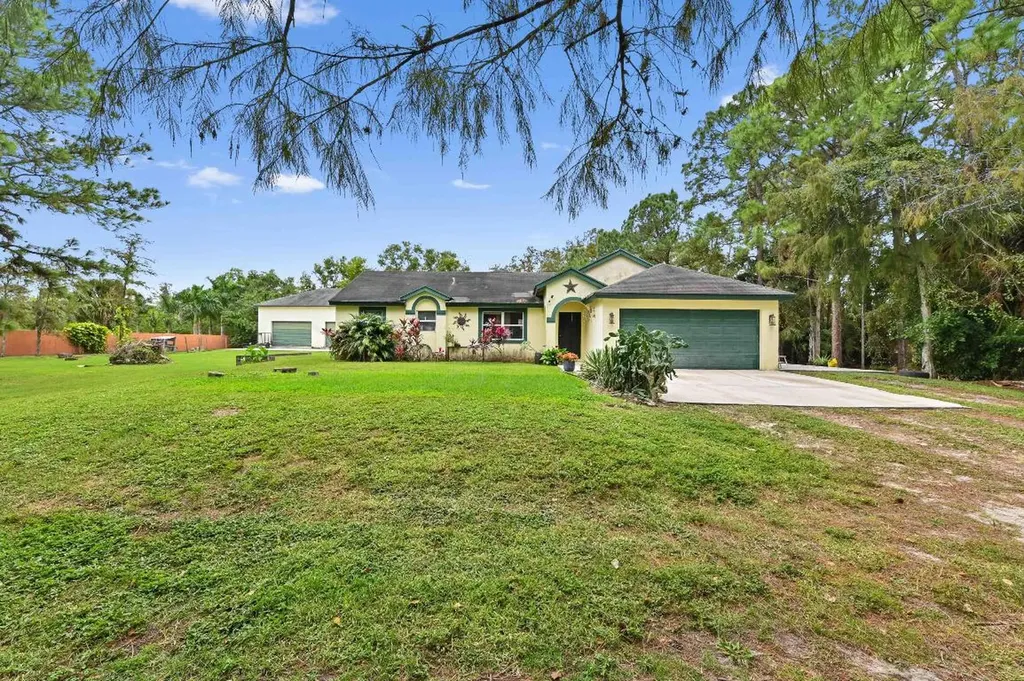 16115 Tangerine Boulevard Loxahatchee FL 33470