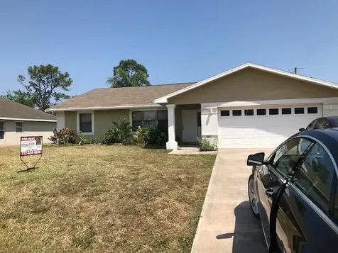 1259 SE Nancy Lane Port St Lucie FL 34983