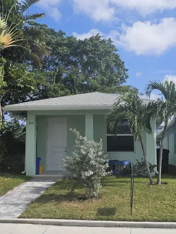 304 S C Street Lake Worth Beach FL 33460