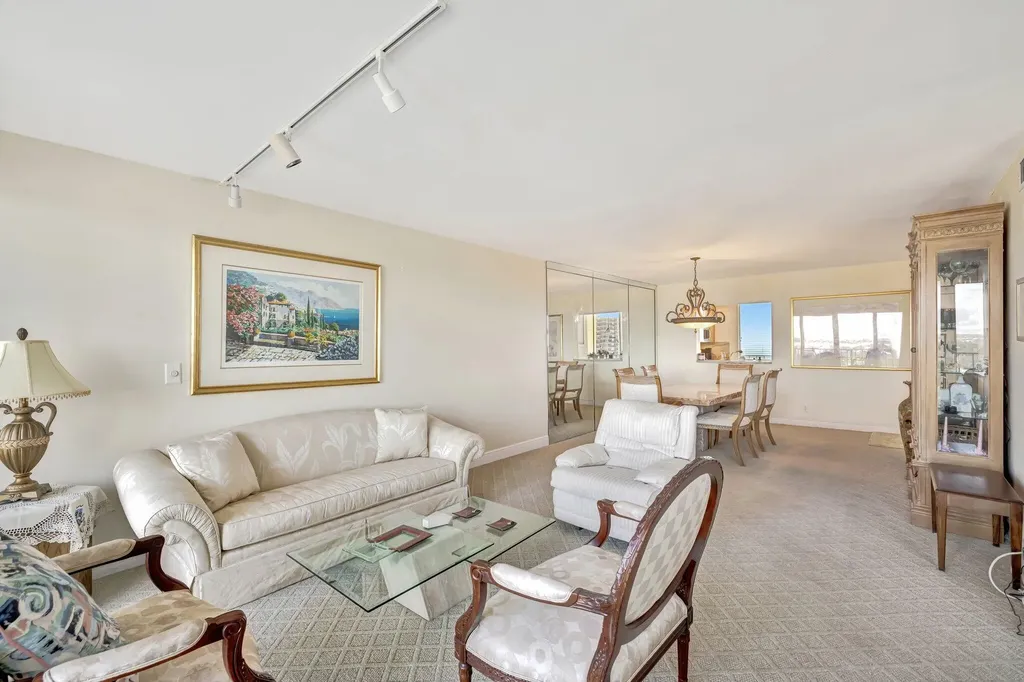 521 N Riverside Drive Pompano Beach FL 33062