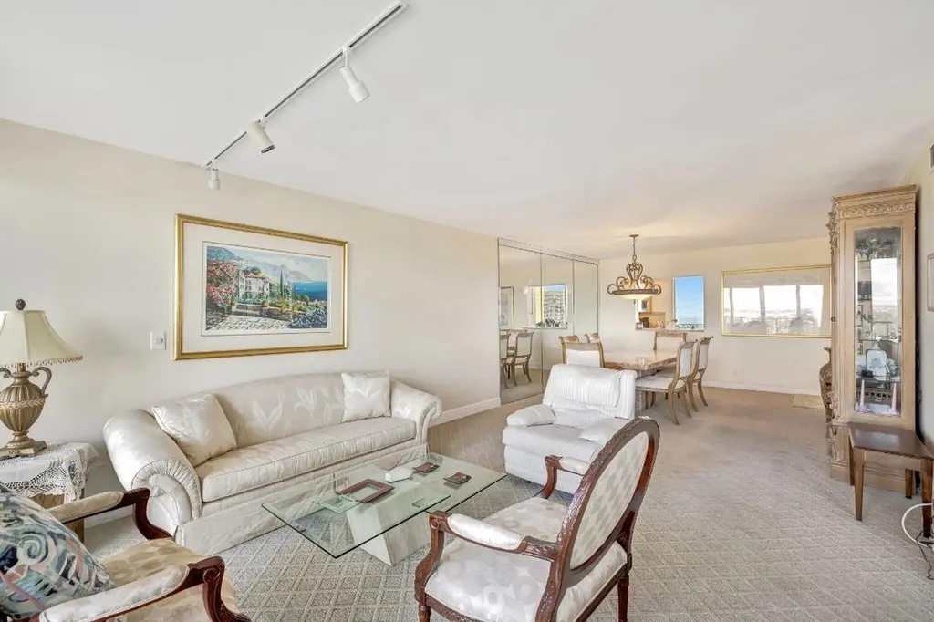 521 N Riverside Drive Pompano Beach FL 33062