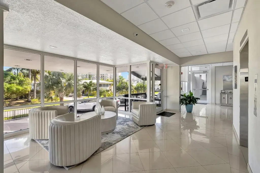 521 N Riverside Drive Pompano Beach FL 33062