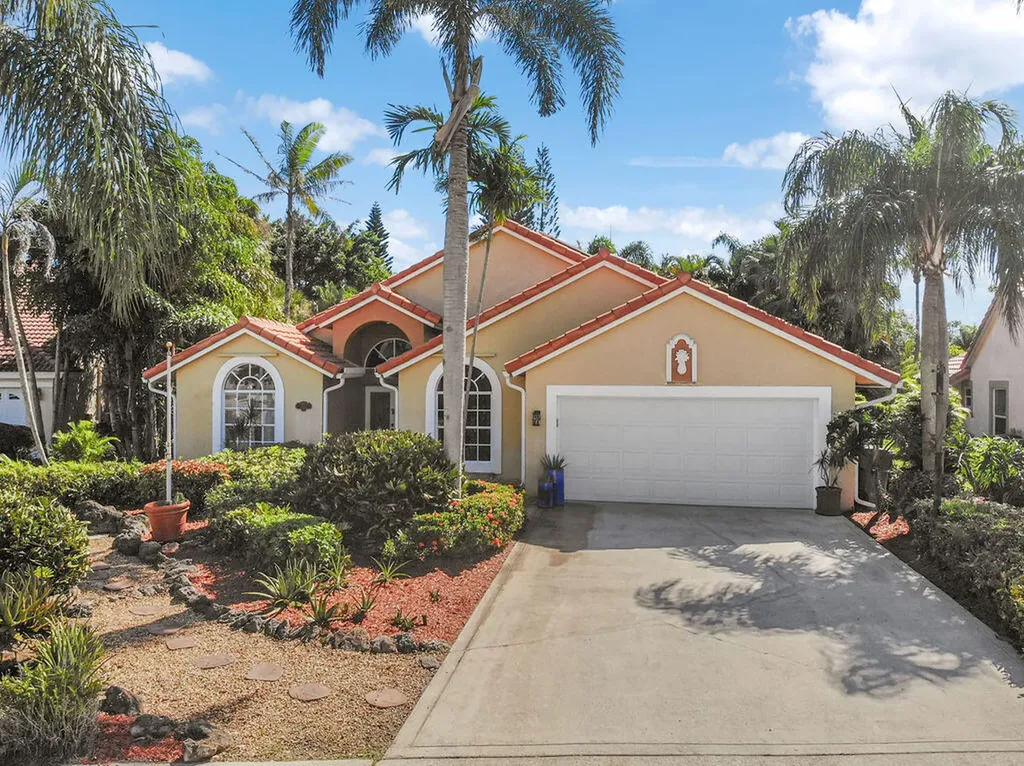 1256 Lake Breeze Drive Wellington FL 33414