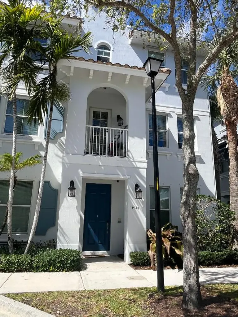 1440 Via De Pepi Boynton Beach FL 33426