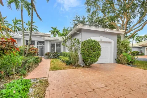 9607 Crescent View Drive N Boynton Beach FL 33437