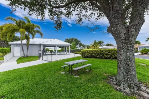 10643 SE Rosemarie Court Hobe Sound FL 33455