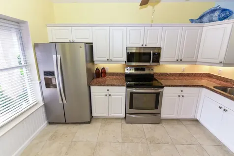 10643 SE Rosemarie Court Hobe Sound FL 33455