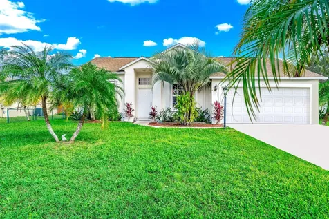 715 NW Cabot Street Port St Lucie FL 34983