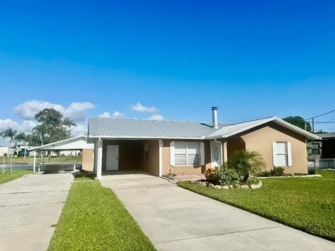 1417 Chobee Street Okeechobee FL 34974