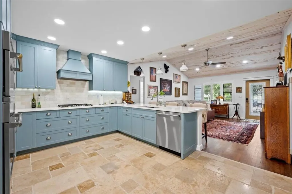410 N Ocean Breeze Lake Worth Beach FL 33460