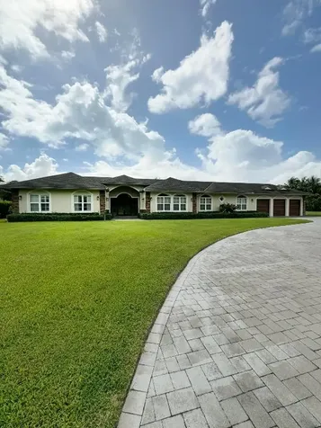 9146 Arrowhead Drive Lake Worth FL 33467